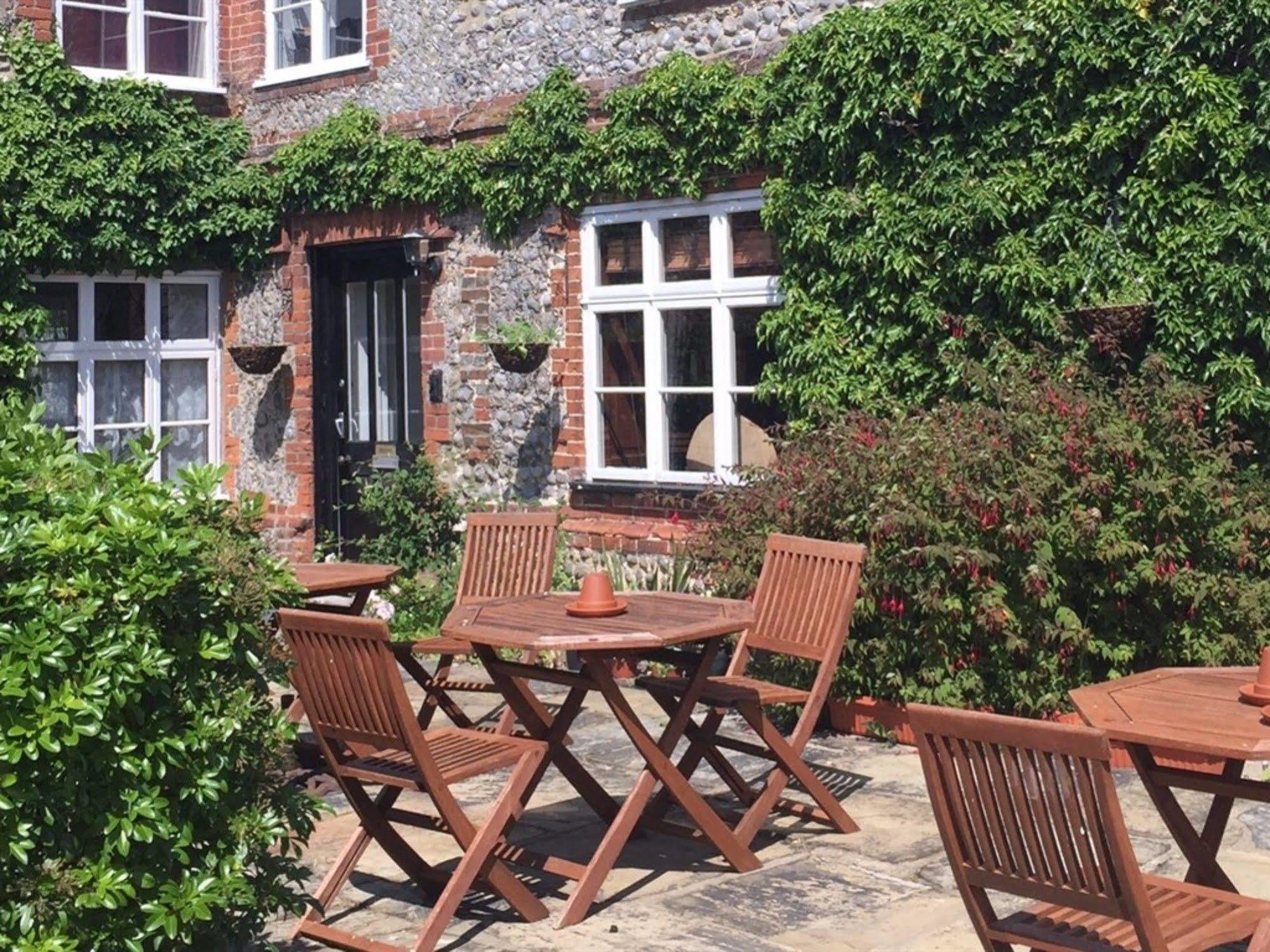 The Wheatsheaf Ξενοδοχείο Mundesley Εξωτερικό φωτογραφία